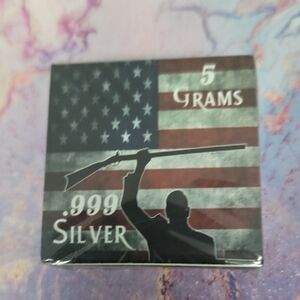 5 Grams .999 Silver New In Box Man Holding Gun Pan Silver Co See Photos